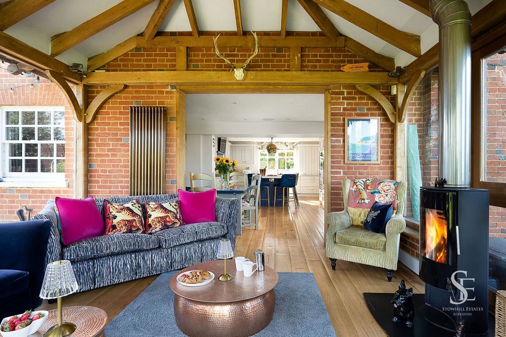 Additional image 8 of 5 bed detached house for saleBuck Farm House, Howe Lane, Binfield RG42