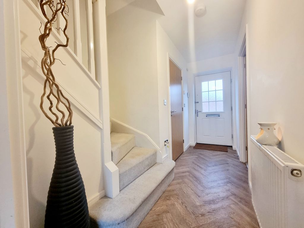 Property photo 2 of 18 Photo 9