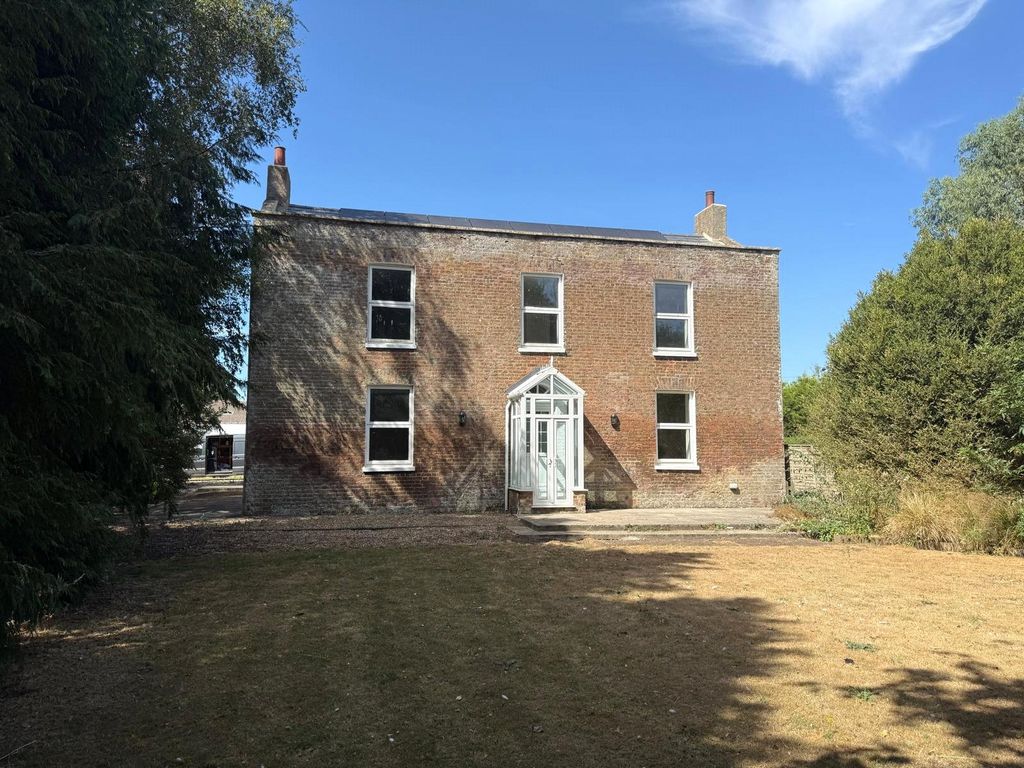 Property photo 1 of 12 Front