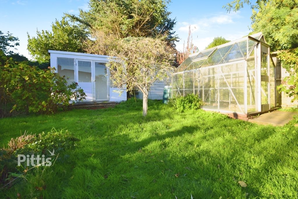 Property photo 2 of 14