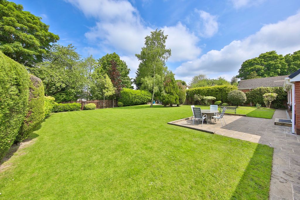 Property photo 3 of 30