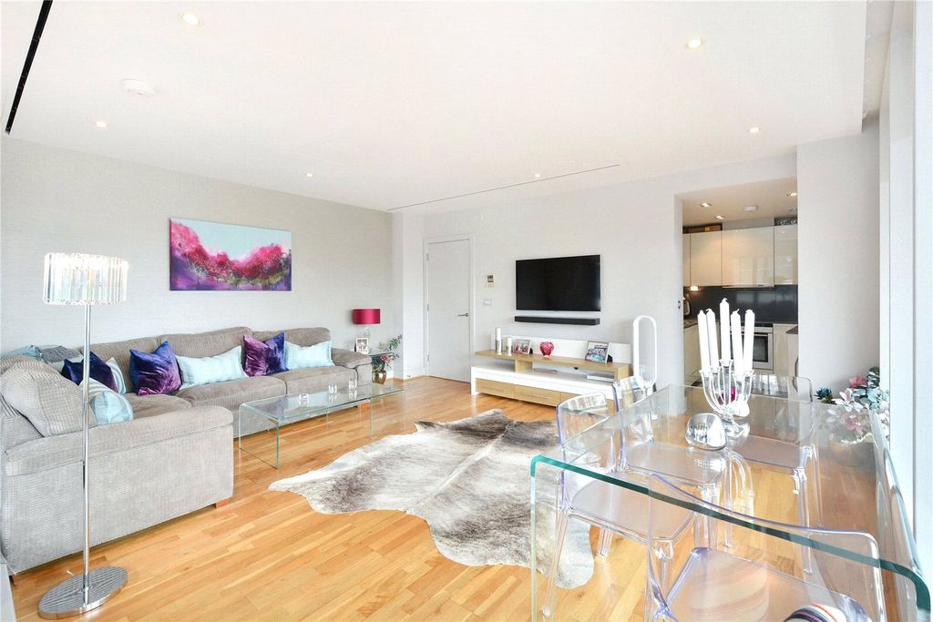 Property photo 3 of 19