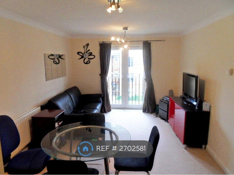 Property photo 2 of 7