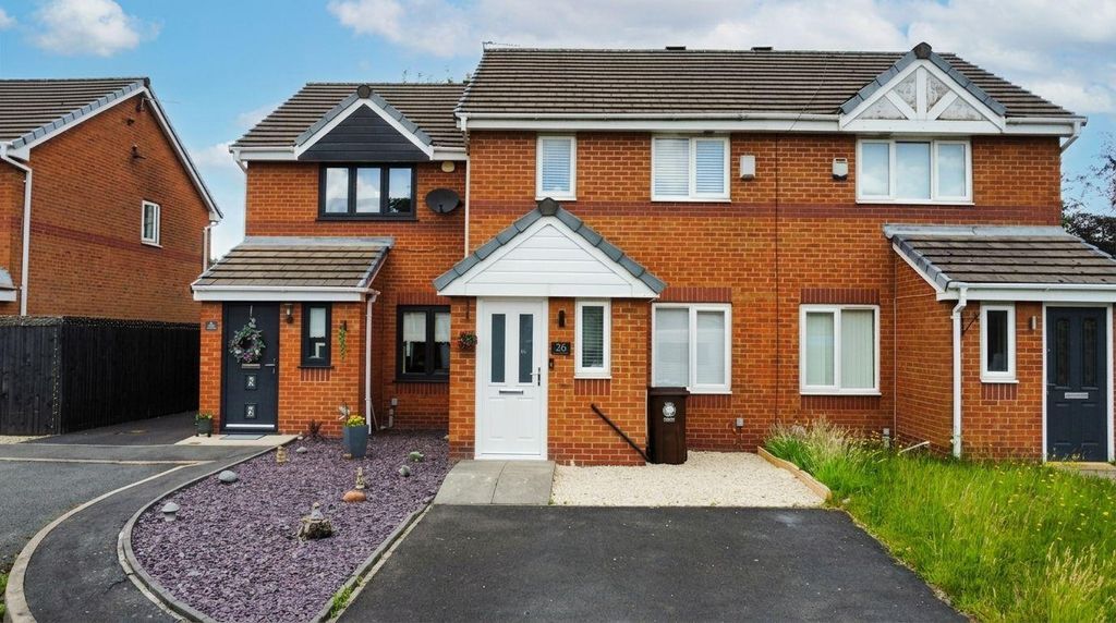 Property photo 1 of 22 Knights Grange, For Sale