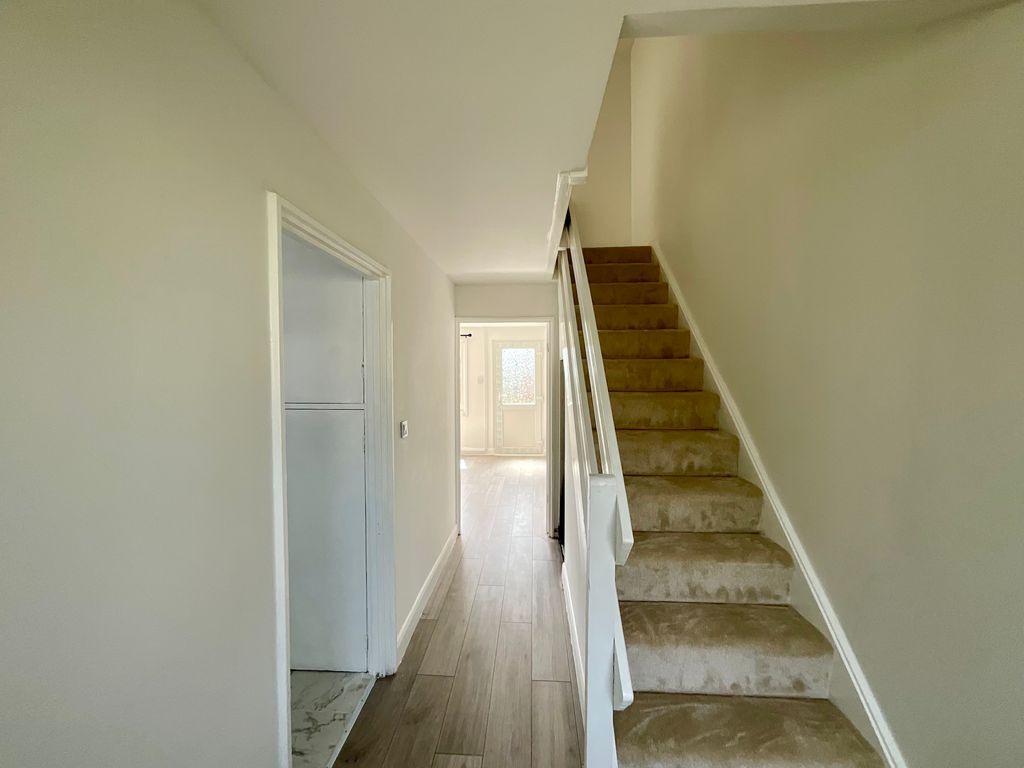 Property photo 2 of 15 Img_0817