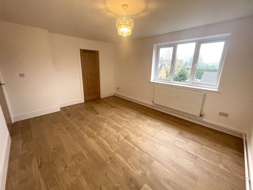 Property photo 2 of 6 Lounge Use