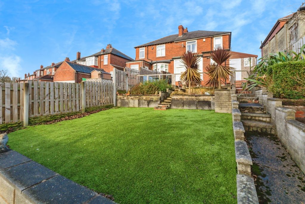 Property photo 3 of 20 Pbox-Img.Jpg