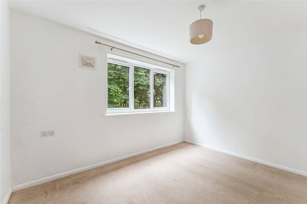 Property photo 3 of 16 Picture No. 06