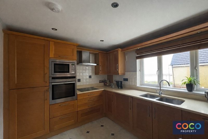 Property photo 3 of 13 4773114