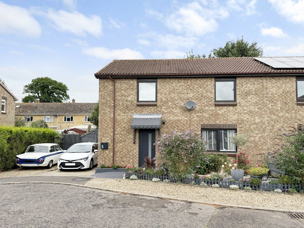 Property photo 1 of 19