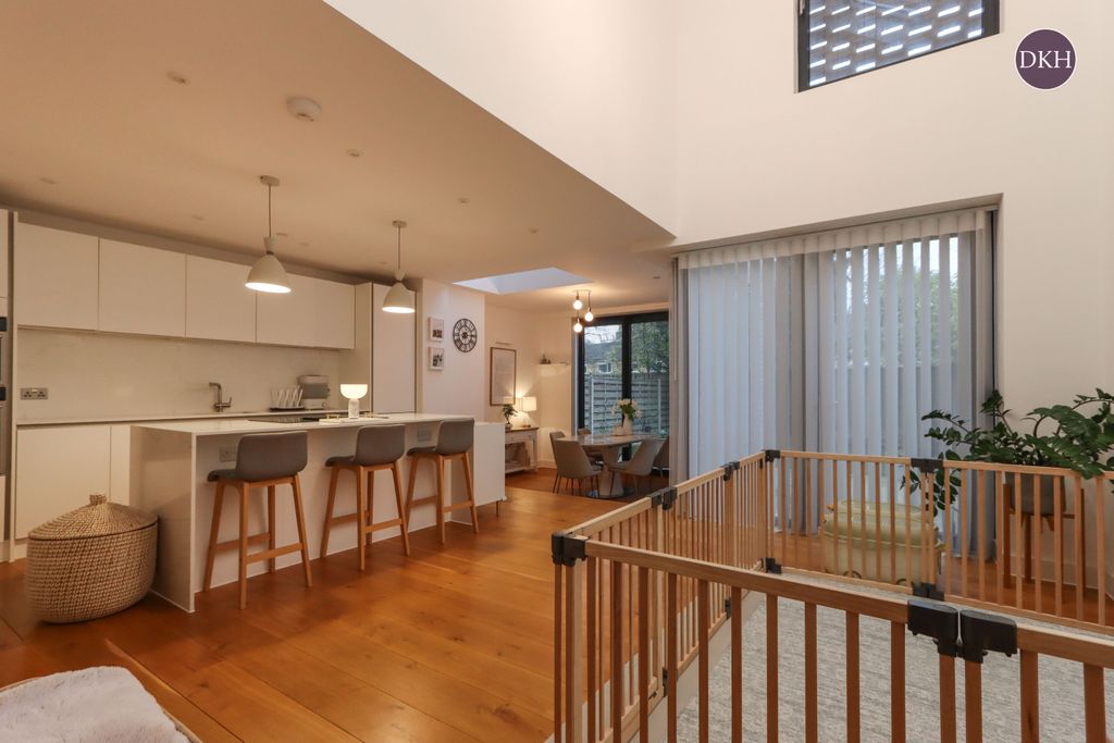 Property photo 2 of 26 Picture No. 06