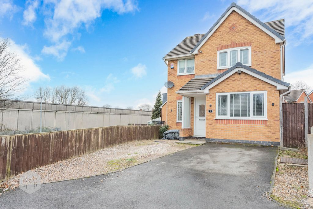 Property photo 1 of 27 Photograph