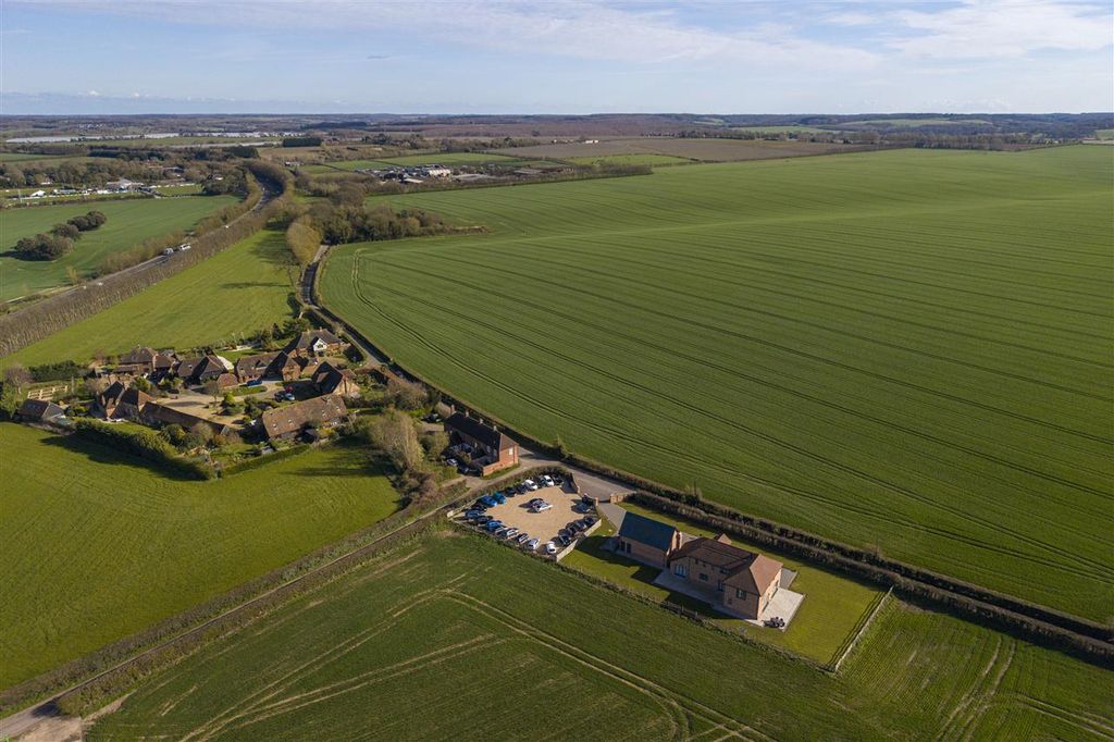 Additional image 29 of 6 bed detached house to rentFarnham House, Merton Lane, Canterbury CT4