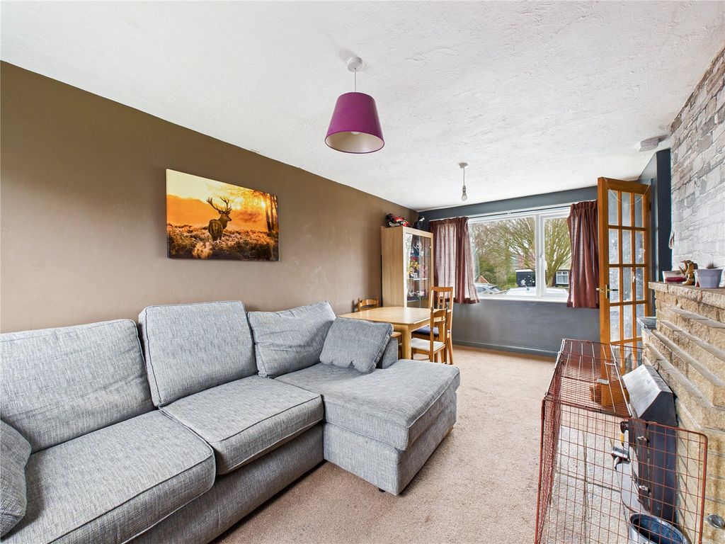 Property photo 2 of 11 Picture No. 02