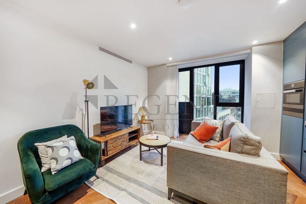 Property photo 2 of 12 Reception