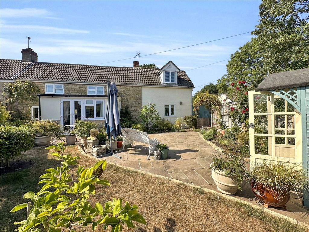 Property photo 2 of 25 Picture No. 04