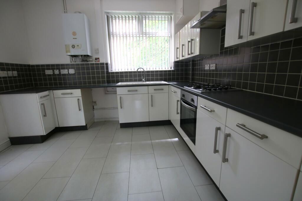 Property photo 3 of 30