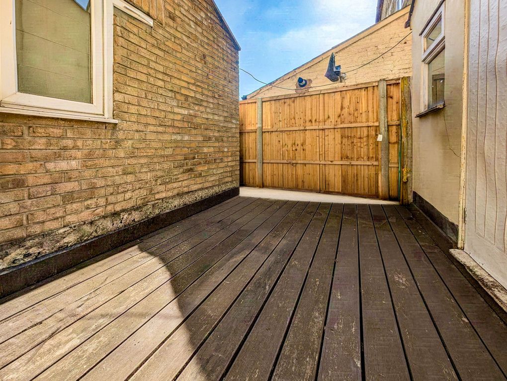 Property photo 2 of 2