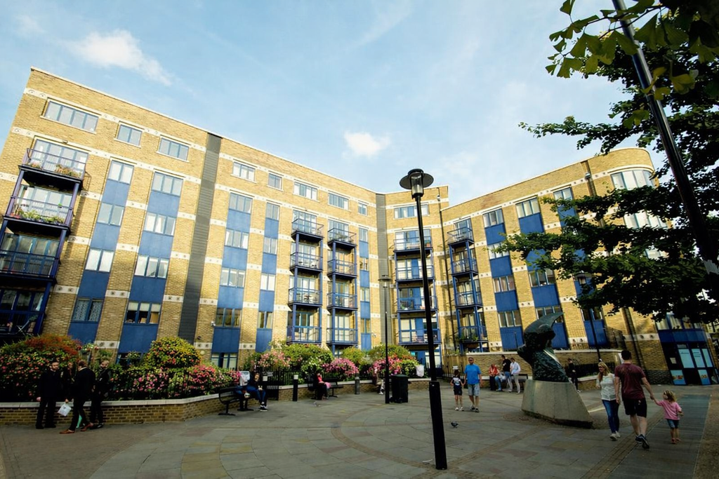 Property photo 2 of 6