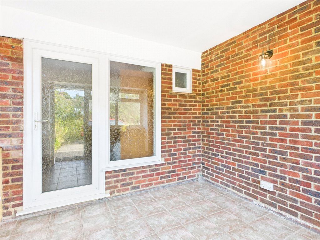 Property photo 3 of 21 Picture No. 24