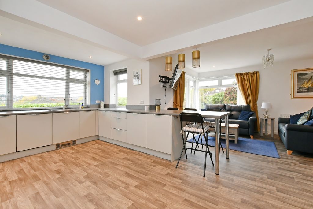 Property photo 3 of 32 Dsc_8954