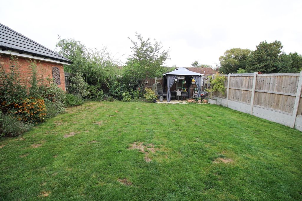 Property photo 3 of 18 Img_4476.Jpg