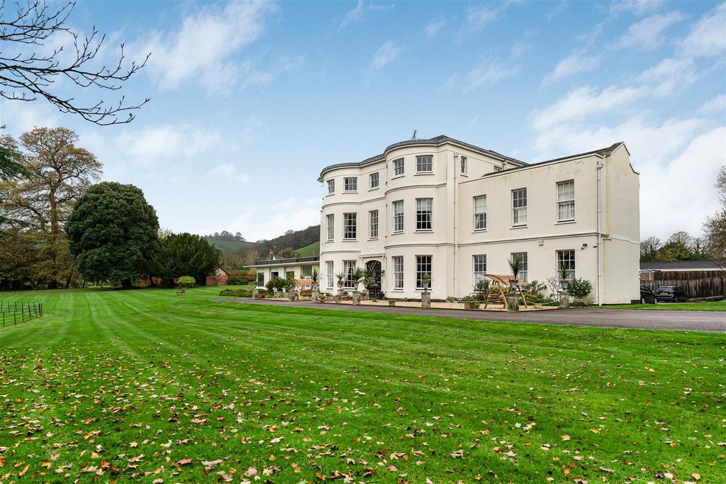 Additional image 4 of 3 bed flat for saleCowley, Exeter EX5