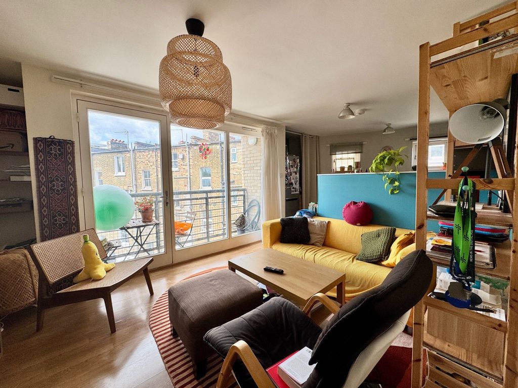 Property photo 1 of 7