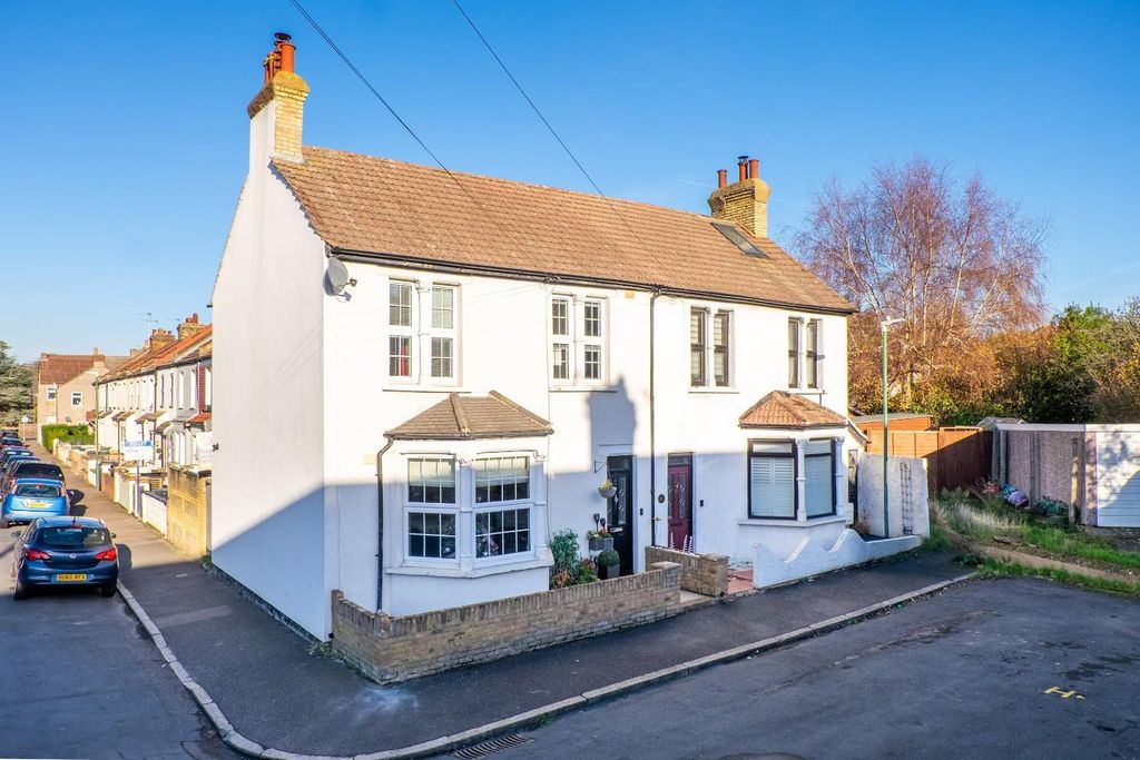 Property photo 1 of 21 Front Elevation