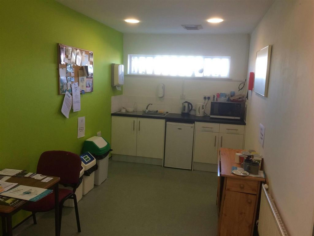 Property photo 3 of 8 Img_3930.Jpg