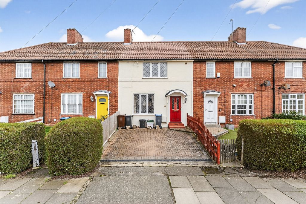 Property photo 3 of 20