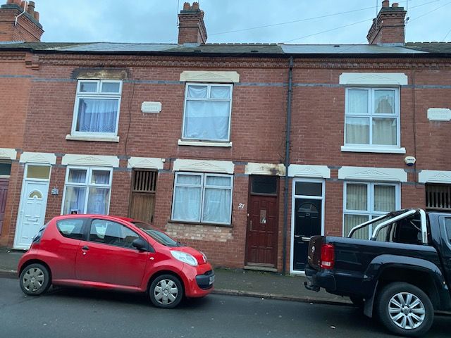 Property photo 1 of 8