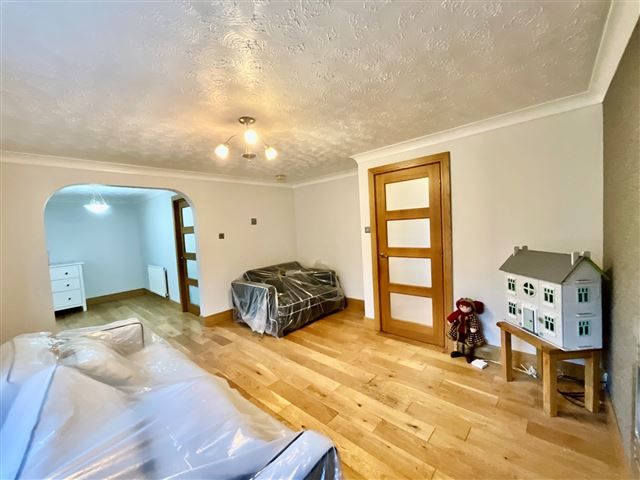 Property photo 2 of 21 Lounge