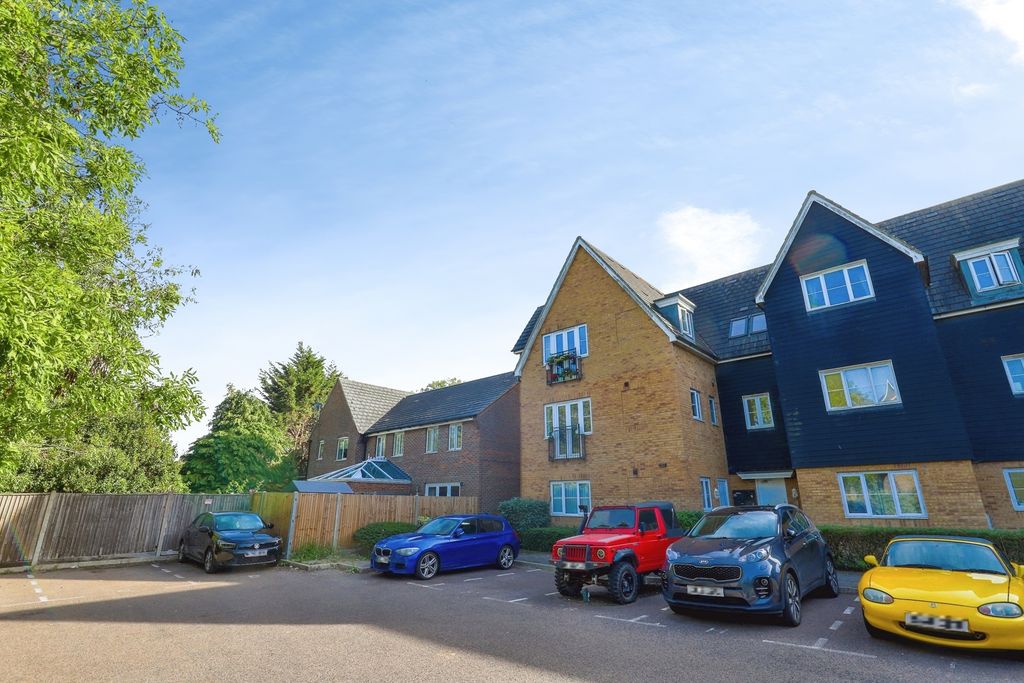 Property photo 1 of 15 Pbox-Img.Jpg