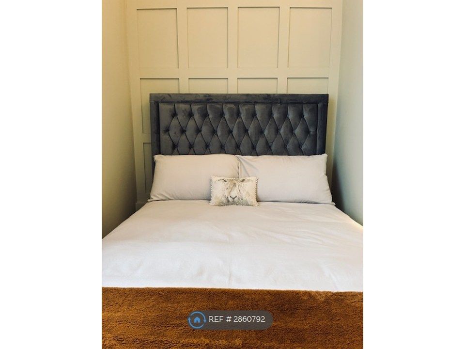 Property photo 2 of 9 Second Bedroom