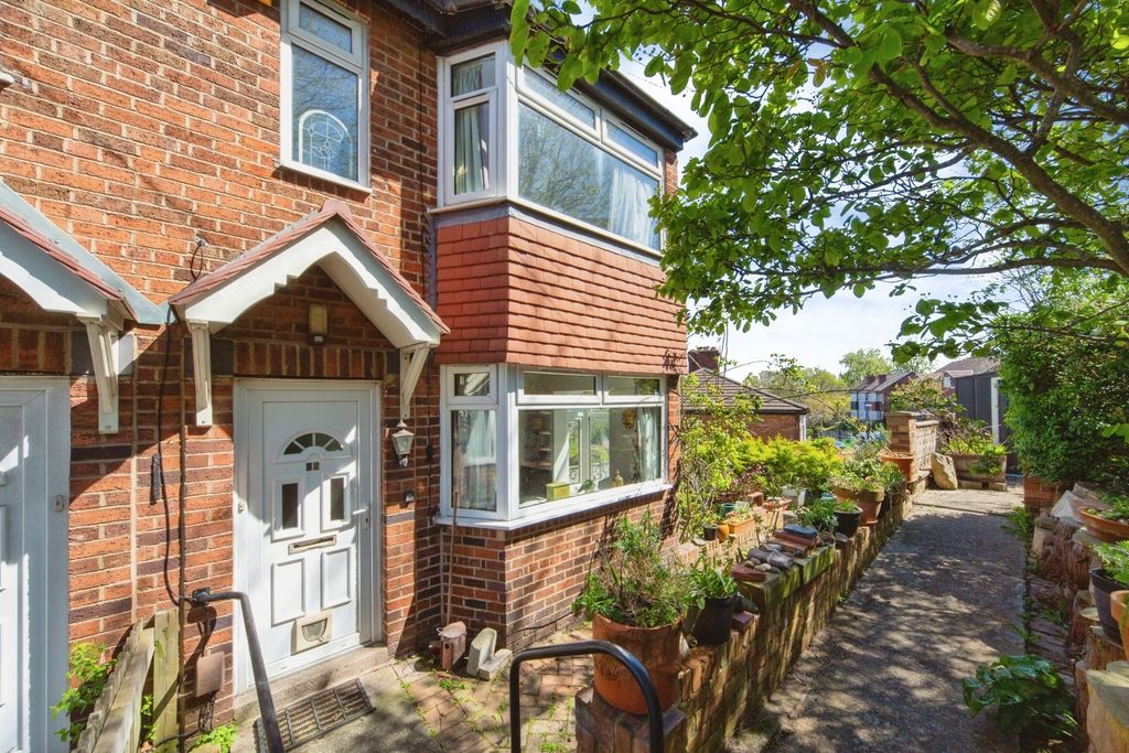 Property photo 1 of 15 Pbox-Img.Jpg