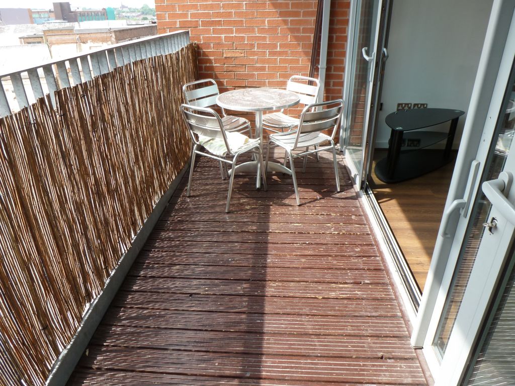 Property photo 3 of 11