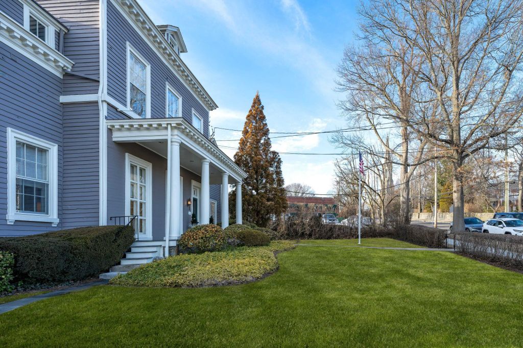 Property photo 3 of 9 <Alttext/>