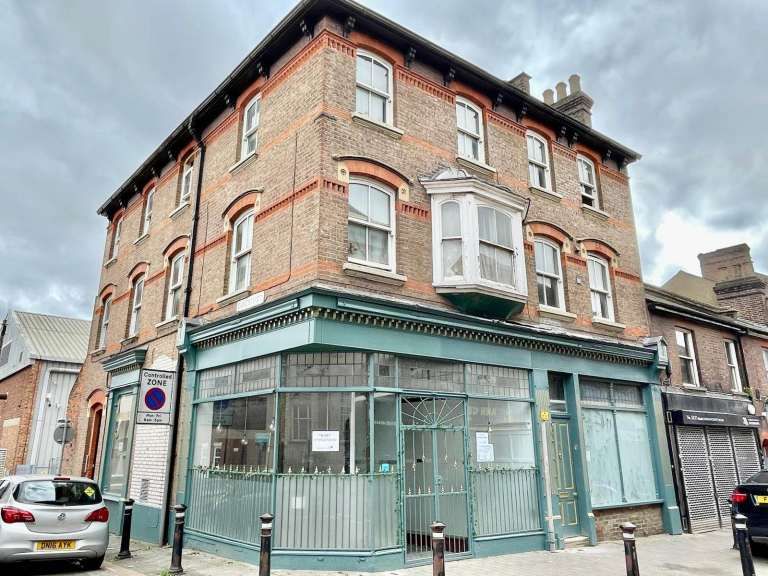 Property photo 1 of 10