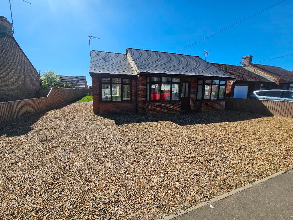Property photo 1 of 24