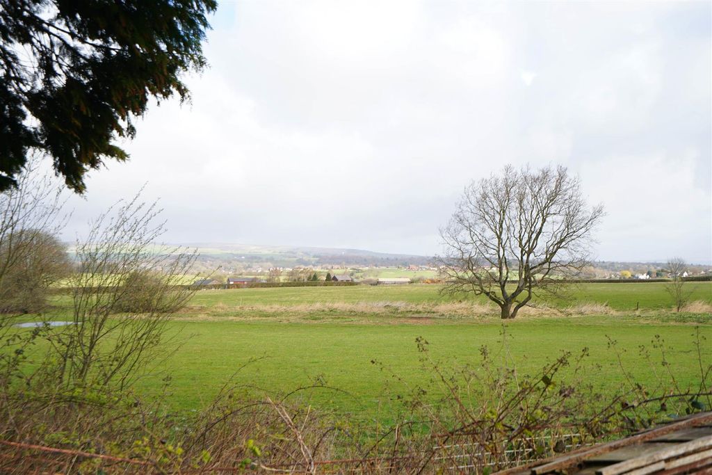 Property photo 2 of 13 Dsc03352A.Jpg