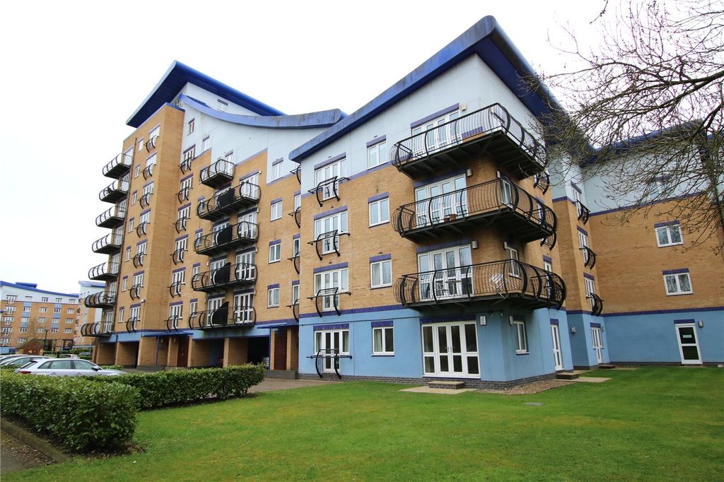 Property photo 1 of 9 Picture No. 10