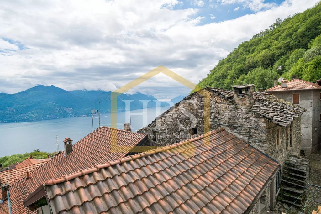Property photo 2 of 23 The Lake Como Villa-Rustico Falegnameria