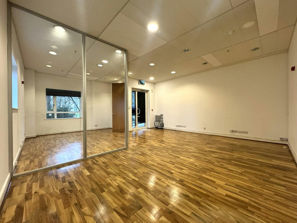 Property photo 3 of 9 Unit G6A - Office 4.Jpg