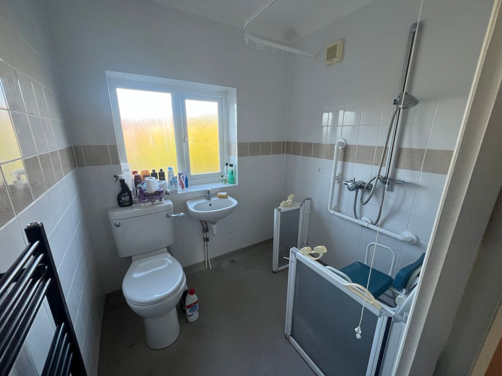 Property photo 3 of 9 Img_0641