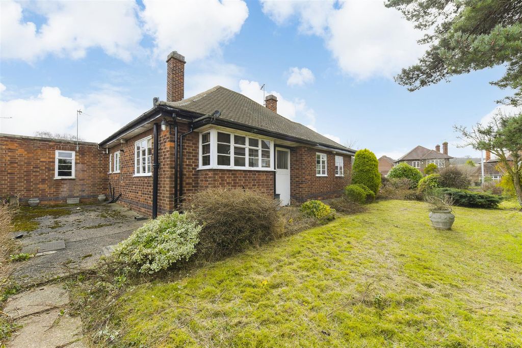 Property photo 3 of 18