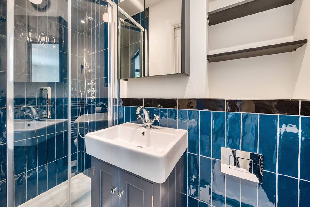 Property photo 1 of 29