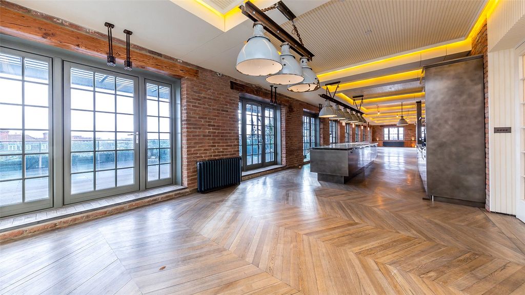 Property photo 1 of 10 Picture No. 09