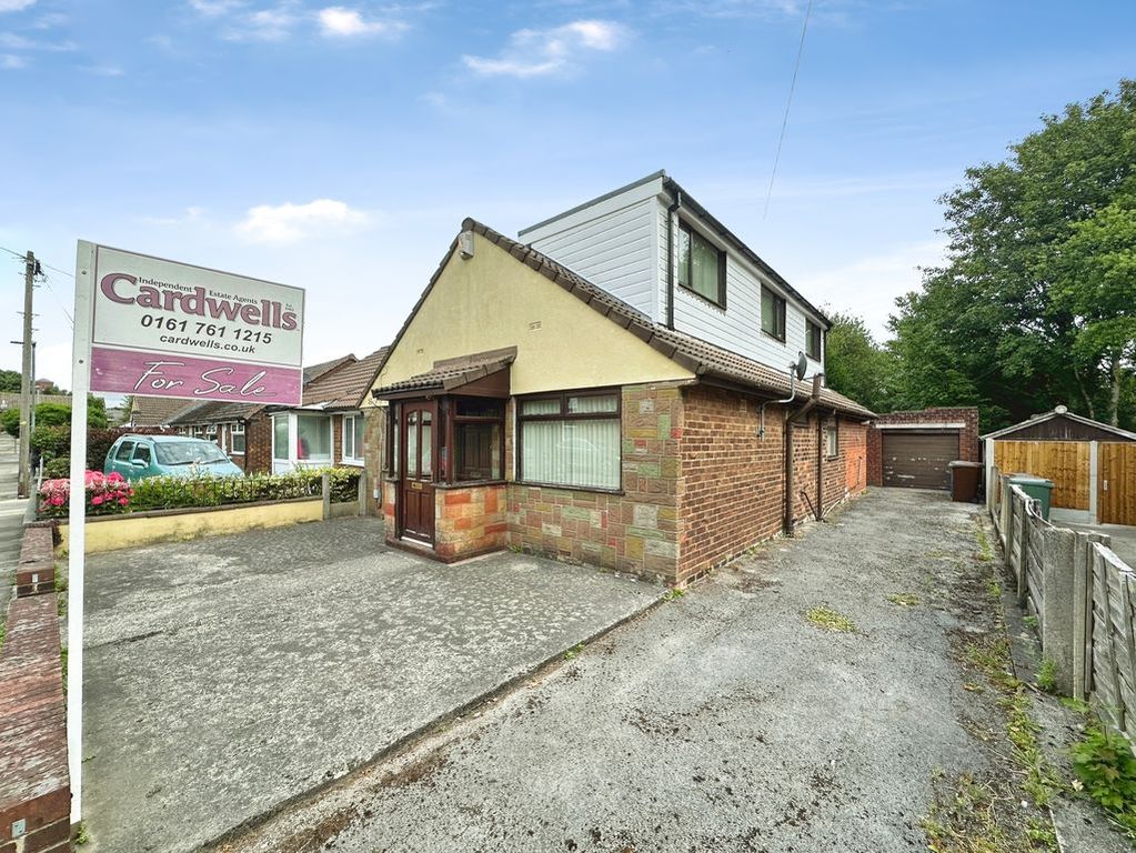 Property photo 1 of 13 Externally