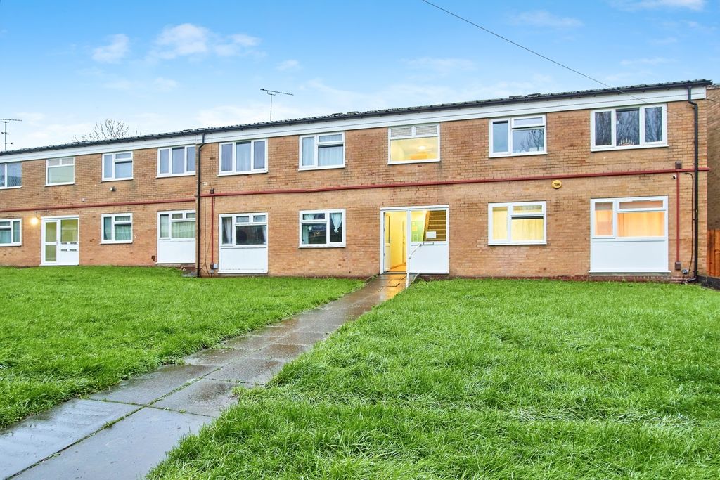 Property photo 3 of 20 Front